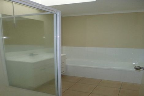 Photo of property in 20f Roseberry Avenue, Birkenhead, Auckland, 0626