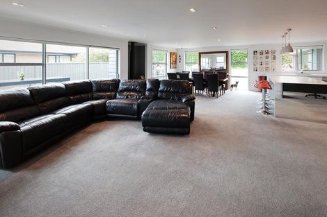 Photo of property in 197 Wingatui Road, Mosgiel, 9024