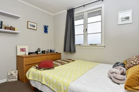 Photo of property in 99 Wallace Road, Mangere Bridge, Auckland, 2022