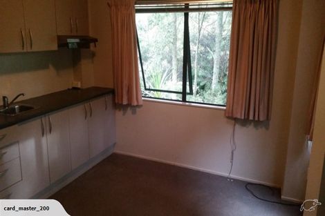 Photo of property in 16a Vonnell Place, Birkdale, Auckland, 0626