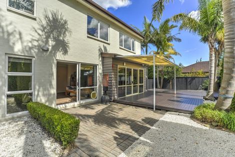 Photo of property in 3 Girvan Terrace, Wattle Downs, Auckland, 2103