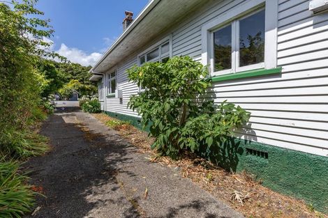 Photo of property in 2 Perotti Street, Greymouth, 7805