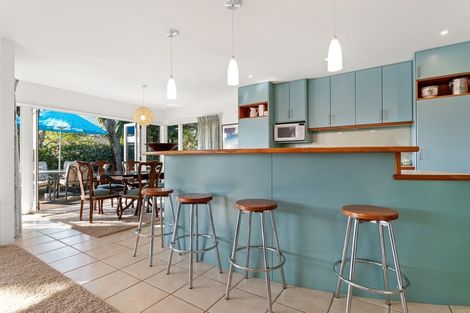 Photo of property in 98 Tangiteroria Lane, Pauanui, Hikuai, 3579