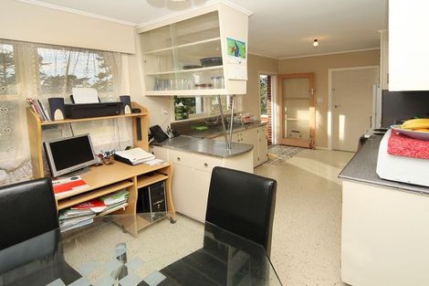 Photo of property in 12 Blue Gum Avenue, Silverdale, 0932