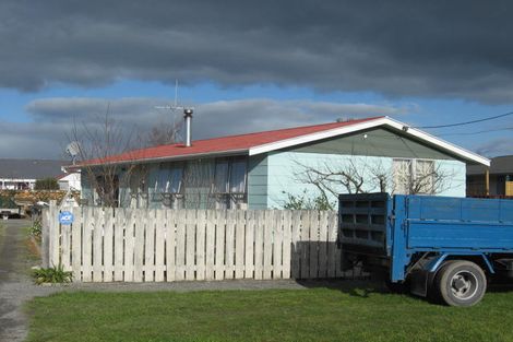 Photo of property in 33 Lincoln Road, Carterton, 5713