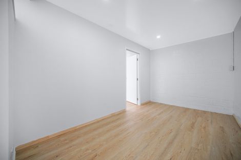 Photo of property in 30 Paulownia Place, Totara Heights, Auckland, 2105