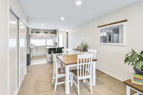 Photo of property in 4/3 Woolfield Road, Papatoetoe, Auckland, 2025