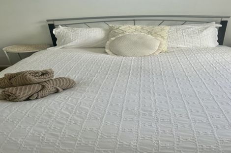 Photo of property in 8 Wainamu Road, Raglan, 3297