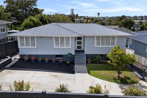 Photo of property in 103 Union Road, Howick, Auckland, 2014