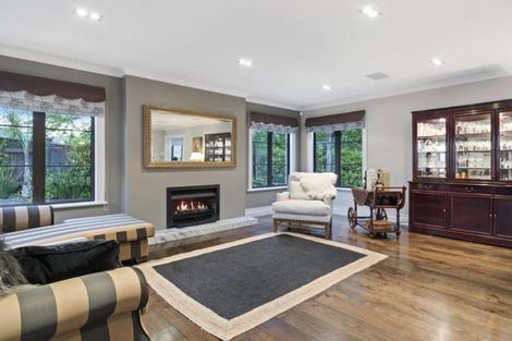 Photo of property in 18 St Andrews Way, Albany, Auckland, 0632