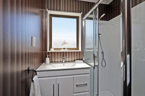 Photo of property in 13 Spriggs Crescent, Greenmeadows, Napier, 4112