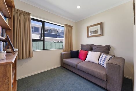 Photo of property in 79 Barrett Street, Westown, New Plymouth, 4310