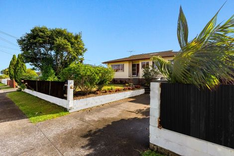 Photo of property in 3 Michelle Place, Mangere, Auckland, 2022