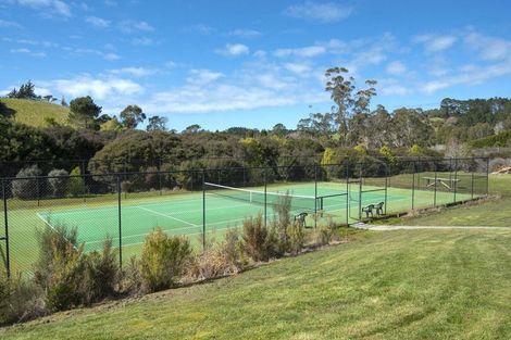 Photo of property in 53 Rautahi Terrace, Redvale, Albany, 0792