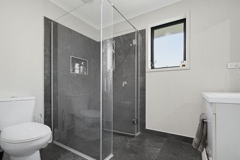 Photo of property in 14 Urumaraki Avenue, Helensville, 0800