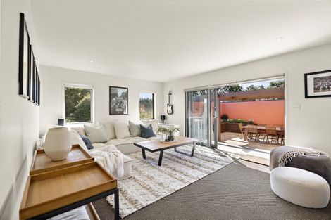 Photo of property in 55 Pinetone Road, Kumeu, 0892