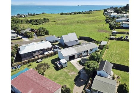 Photo of property in 4b Ngaparaoa Drive, Maketu, Paengaroa, 3189
