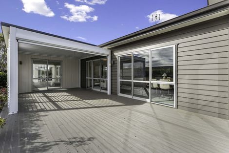 Photo of property in 5 Woolshed Lane, Pukekohe, 2120