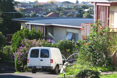 Photo of property in 1/425 East Coast Road, Mairangi Bay, Auckland, 0630