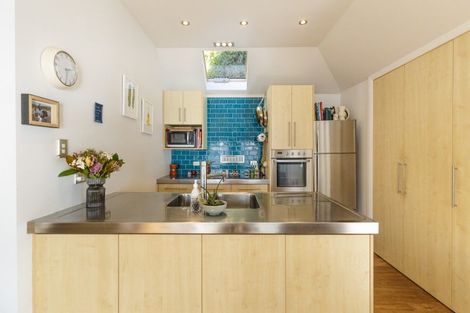 Photo of property in 625 Marine Drive, Days Bay, Lower Hutt, 5013