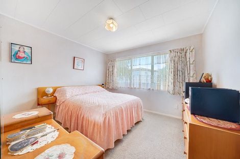 Photo of property in 2/13 Kirton Crescent, Manurewa, Auckland, 2102
