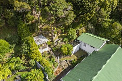 Photo of property in 134 Hine Road, Wainuiomata, Lower Hutt, 5014