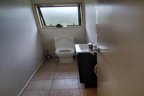 Photo of property in 12 Buttercup Place, Waimauku, 0812