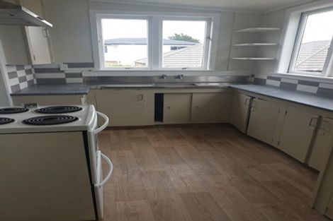 Photo of property in 7 Coles Crescent, Papakura, 2110