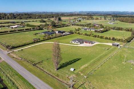 Photo of property in 250 Hughes Line, West Taratahi, Masterton, 5887