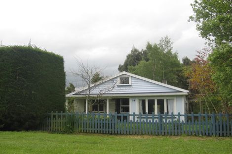 Photo of property in 39 Commercial Road, Oxford, 7430