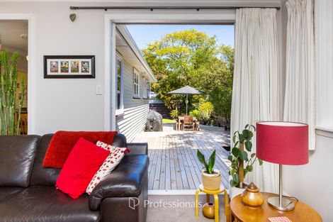 Photo of property in 58 Heretaunga Square, Silverstream, Upper Hutt, 5019