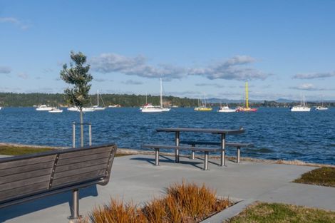 Photo of property in 100 Hamurana Road, Omokoroa, 3114