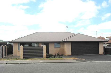 Photo of property in 21 Cox Street, Ashburton, 7700