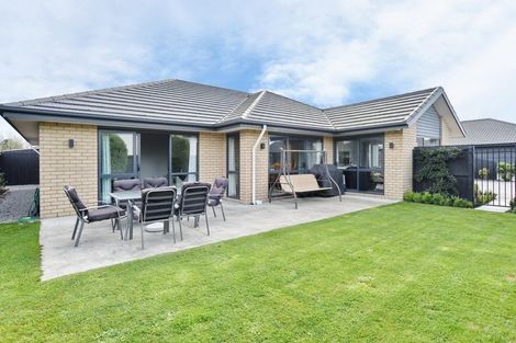 Photo of property in 5 Raranga Street, Marshland, Christchurch, 8083