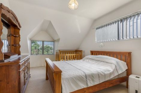 Photo of property in 43 Mckean Avenue, Manurewa, Auckland, 2102