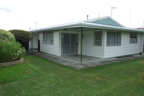 Photo of property in 17b Purdie Place, Milson, Palmerston North, 4414