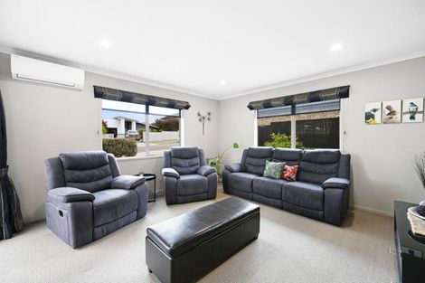 Photo of property in 2 Limber Hill, Flagstaff, Hamilton, 3210