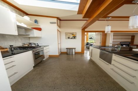 Photo of property in 300b Oriental Parade, Oriental Bay, Wellington, 6011