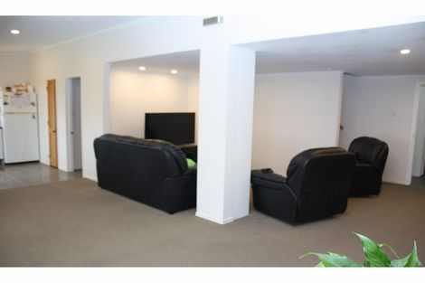 Photo of property in 127 Mountain View Road, Hikurangi, 0114