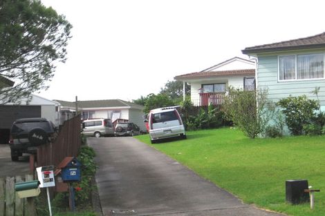 Photo of property in 2/7 Borich Road, Sunnyvale, Auckland, 0612