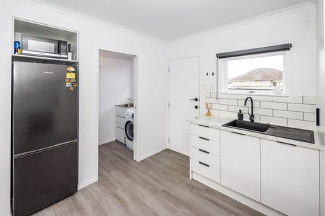 Photo of property in 8b Lee Place, Bader, Hamilton, 3206