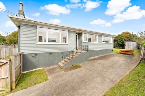 Photo of property in 97 Sunnyside Road, Sunnyvale, Auckland, 0612