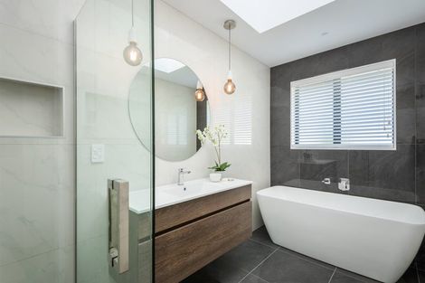 Photo of property in 17 Te Hoiere Street, Aotea, Porirua, 5024