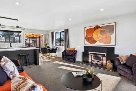 Photo of property in 1 Severn Street, Mosgiel, 9024