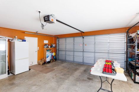 Photo of property in 1b Carthew Street, Feilding, 4702