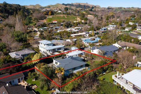 Photo of property in 10 Keirunga Road, Havelock North, 4130