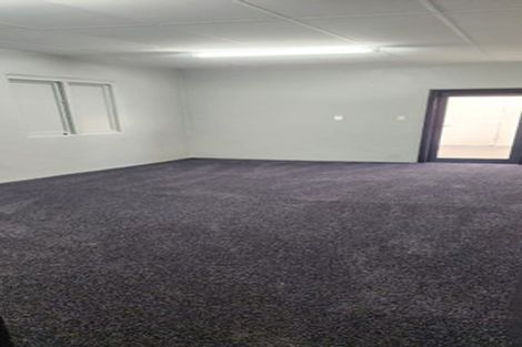 Photo of property in 66 Beauchamp Street, Tawa, Wellington, 5028