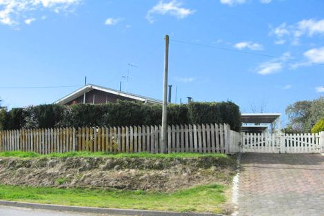 Photo of property in 20 Tamumu Road, Waipawa, 4210
