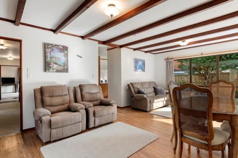 Photo of property in 19 Randell Place, Te Puke, 3119