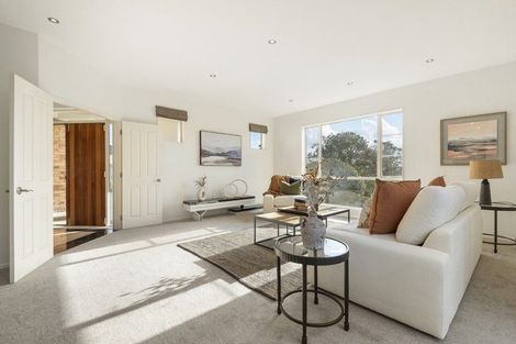 Photo of property in 6 Kittiwake Drive, Schnapper Rock, Auckland, 0632